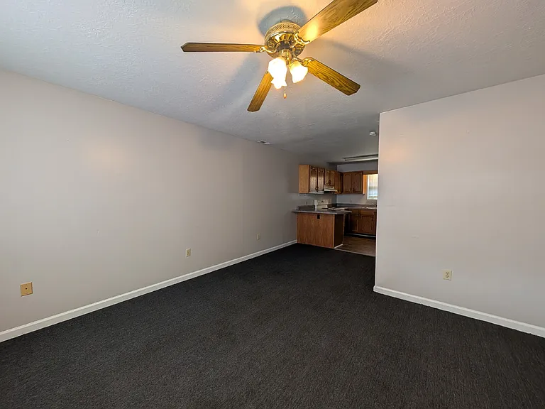 587 Baker Rd #H4 — Photo 6