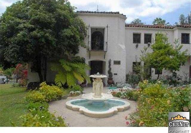 1st image of 2110 Hill Dr