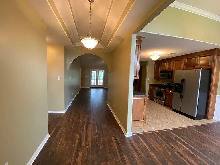 5618 Emily Ln — Photo 3