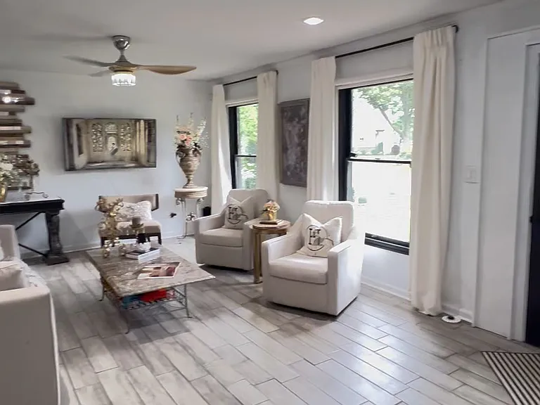 Norman Shores Dr — Photo 7