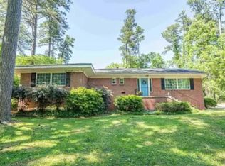 201 Lakeside Dr, Milledgeville, GA 31061