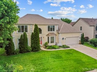 2408 Cloverdale Rd, Naperville, IL 60564