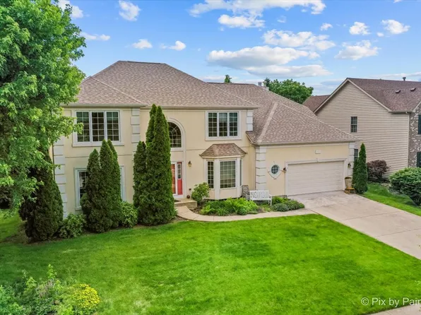 2408 Cloverdale Rd, Naperville, IL 60564