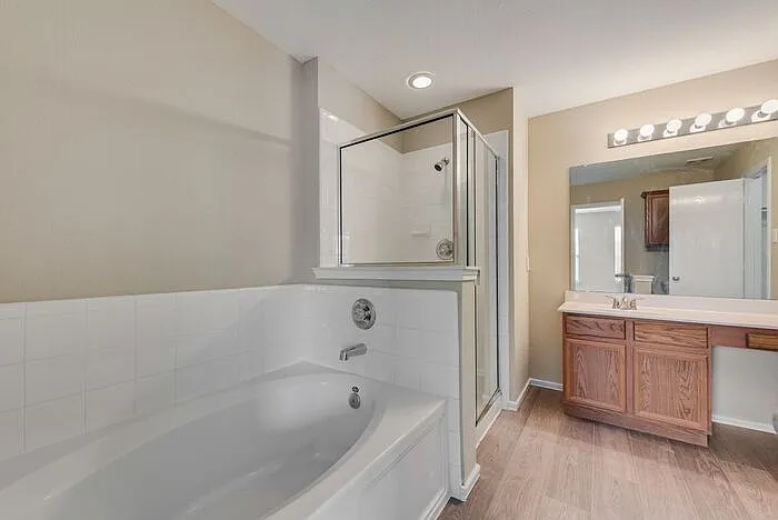 6233 Balcony Ln — Photo 17