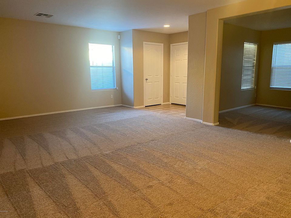 2nd image of 2028 W Mineral Butte Dr