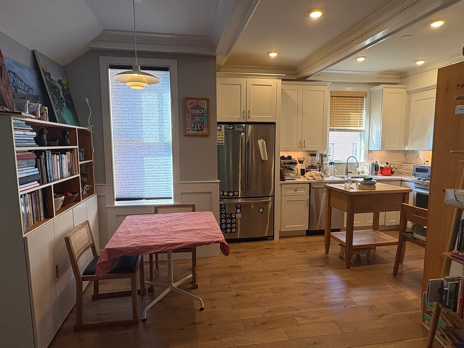 2 bed, 948 sqft, $4,000 — Photo 3