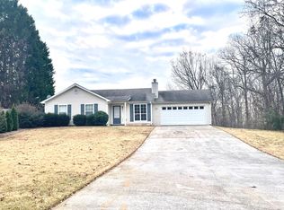 5139 Scenic View Rd, Flowery Branch, GA 30542