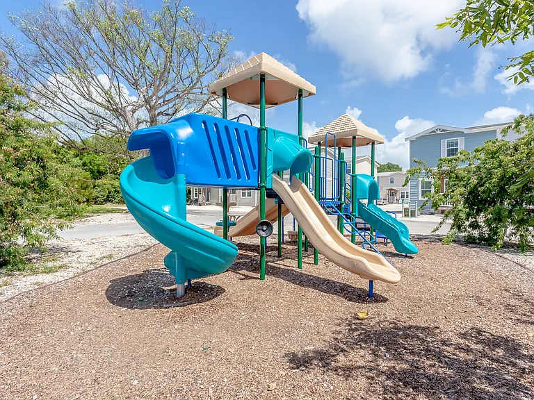 Keys Lake Villas — Photo 17