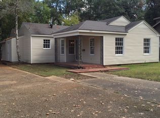204 N Second Ave, Cleveland, MS 38732