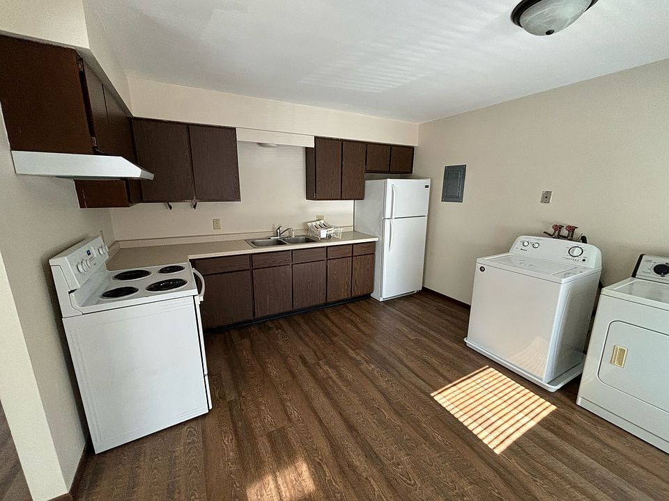 1st image of 1717 7th St #5