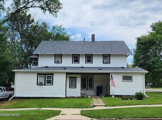 426 1st St NW #2, Watertown, SD 57201