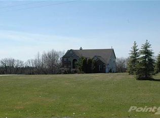 2575 Brassow Rd, Saline, MI 48176