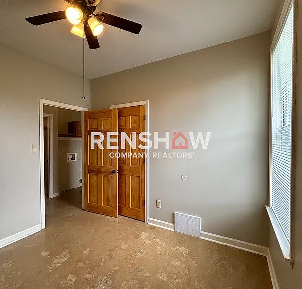 226 Looney Ave — Photo 17