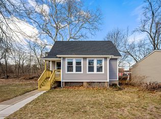 47 Cedar Grove Rd, Little Falls, NJ 07424