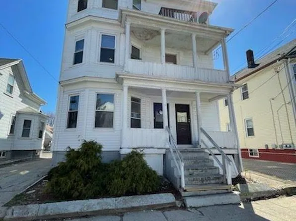 82 Clarence St Floor 3, Providence, RI 02909