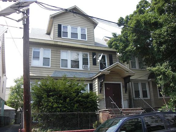 4th image of 97-99 Schuyler Ave