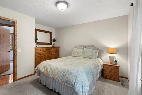 upper bedroom