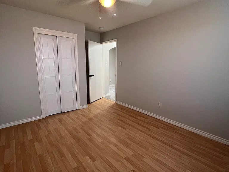 5818 Toddington Rd — Photo 10