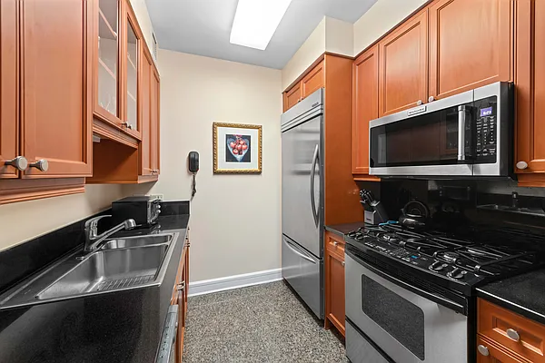 Rented by Corcoran | media 11