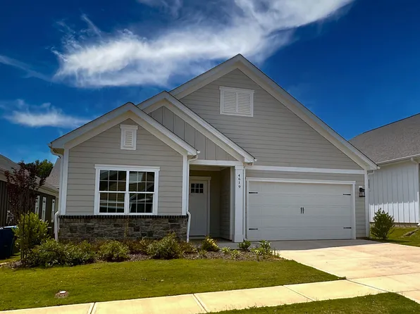 4619 Kobus Ct, Sherrills Ford, NC 28673