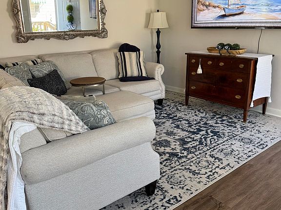 4th image of 315 Murrells Inlet