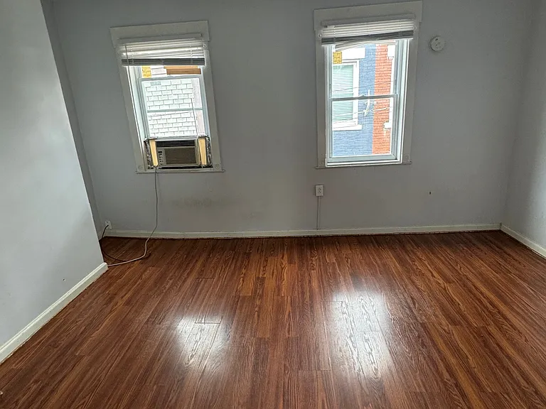 843 Blossom Way — Photo 5