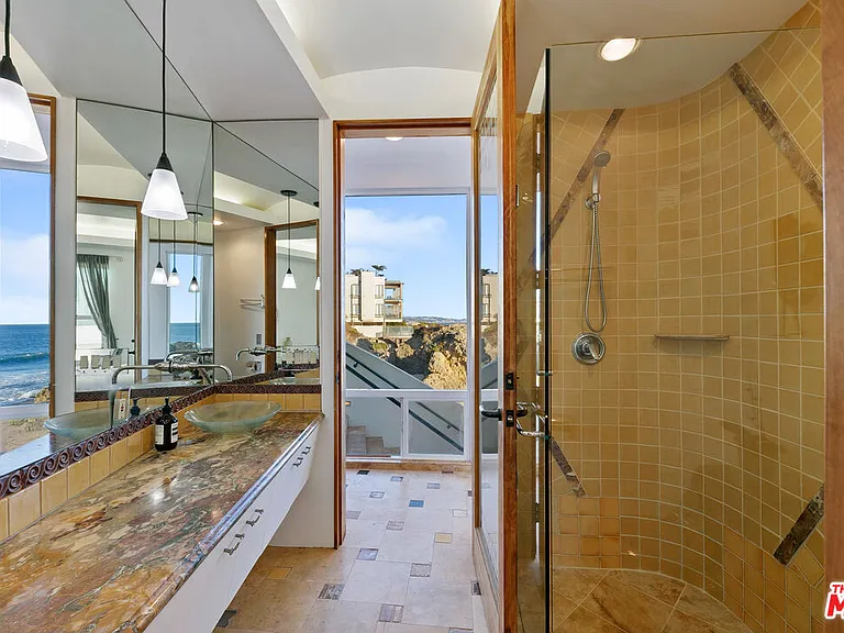 31626 Sea Level Dr — Photo 25