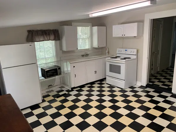 731 E Broughton St APT A, Bainbridge, GA 39817