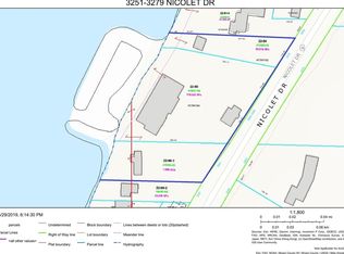 3261 Nicolet Dr, Green Bay, WI 54311