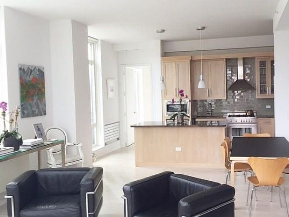 4th image of 55 Thompson St APT 8b