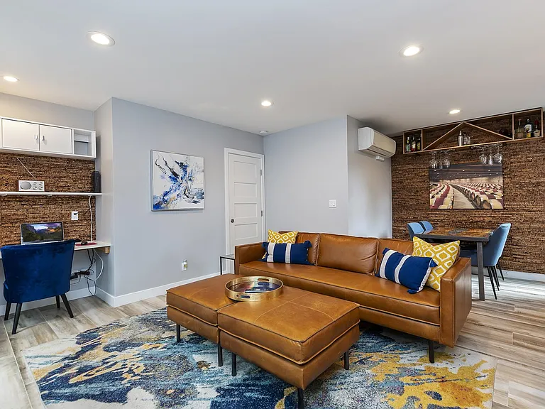 4717 Cape May Ave — Photo 3