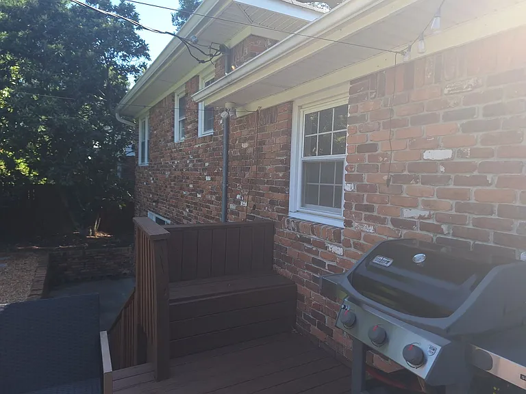 755 Cross Hill Rd — Photo 36