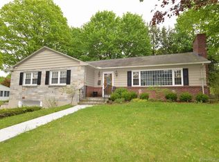 180 Southern Blvd, Danbury, CT 06810