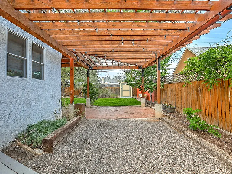 1010 Forrester St NW — Photo 38