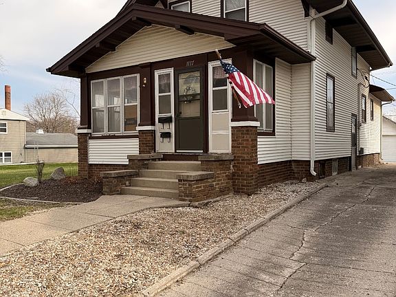 2nd image of 1117 W Main St