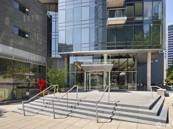 10700 NE 4th Street #1706, Bellevue, WA 98004