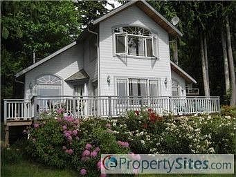 1st image of 382 E Pointes Dr E