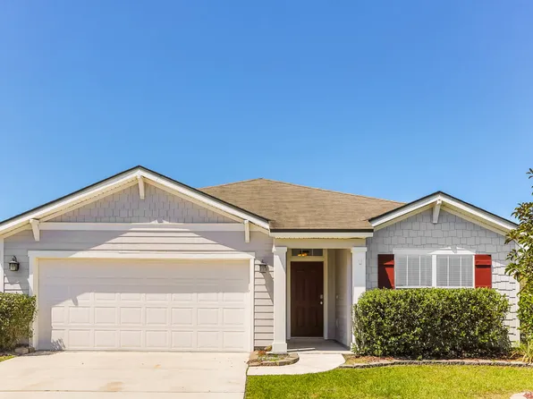 3800 Falcon Crest Dr, Green Cove Springs, FL 32043