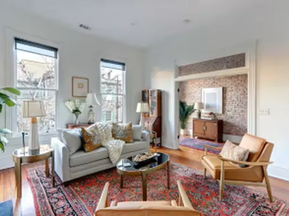 415 Whitaker St, Savannah, GA 31401