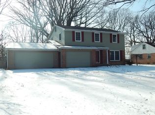 5361 Pinewood Dr, Flushing, MI 48433