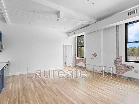 4th image of 1736 E 31st Ave #3