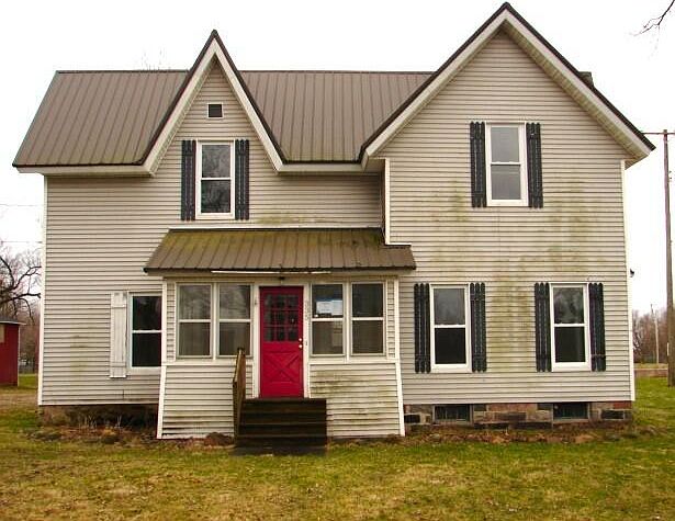 1st image of 335 W Burr Oak St