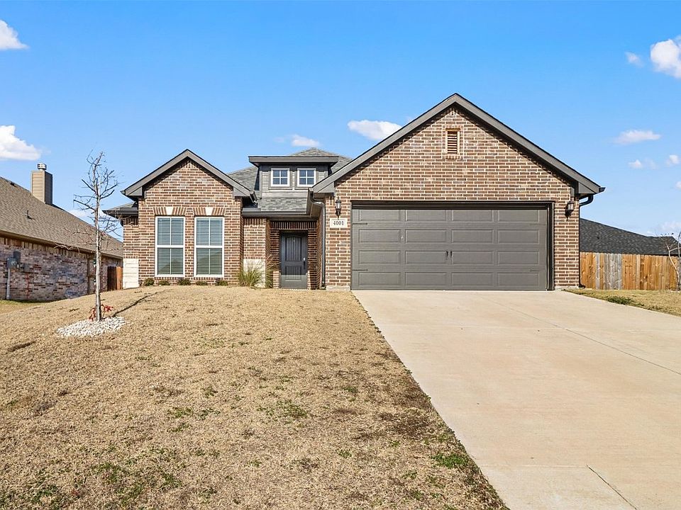 4001 Crown St, Sherman, TX 75092 | Zillow