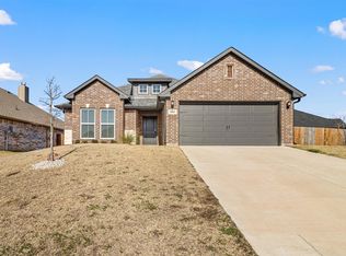 4001 Crown St, Sherman, TX 75092