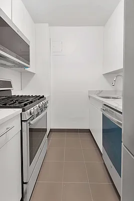 Rented by Compass | media 2