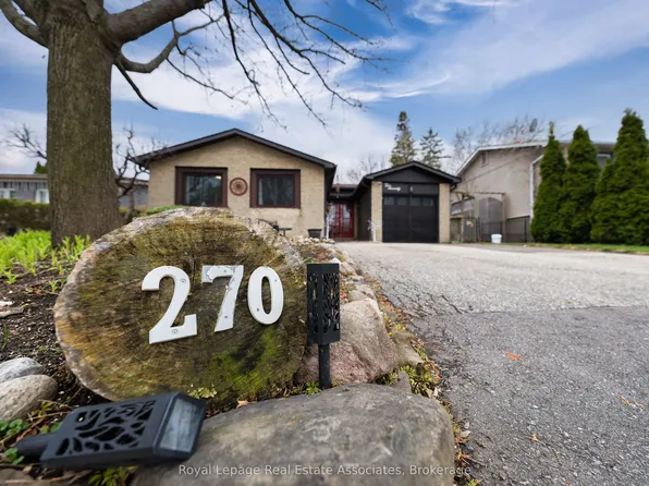 270 Kristin Grv, Mississauga, ON L5A 3E8