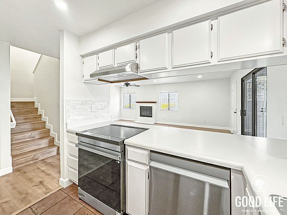 3rd image of 543 Georgetown Pl Unit C