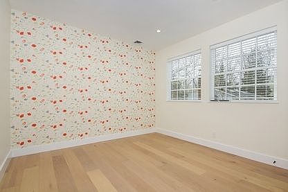 5th image of 22 Barry Ln