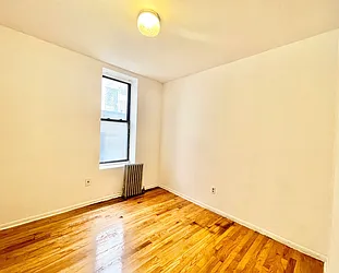Rented by Century 21 Premier 