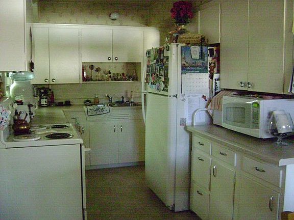 Open to Dining Room